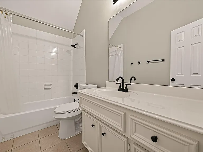 1527 Lake Pauline Ct — Photo 31