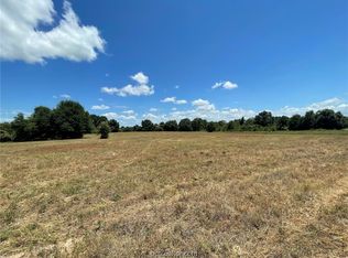 Watts Ln, Bryan, TX 77807