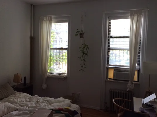 Rented by Peter Jacob, LREB | media 68