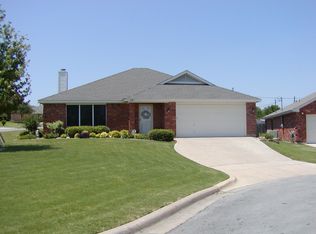 6608 Maryannes Ct, Fort Worth, TX 76135