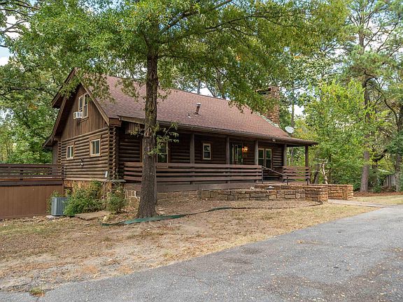 3rd image of 132 Gray Cir