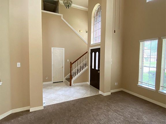 2nd image of 4163 Surreydon Dr