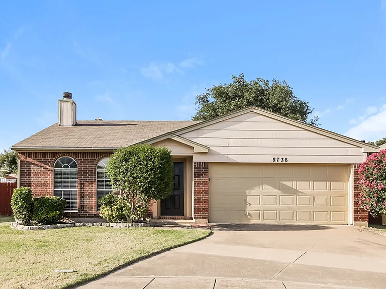 8736 Eaglestone Way — Photo 1