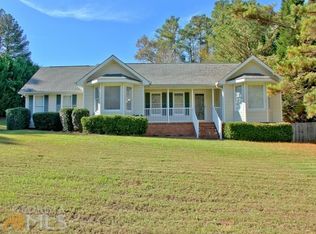 90 Thistle Ln, Fayetteville, GA 30215