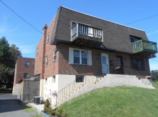 136 N Church Ave, Clifton Heights, PA 19018