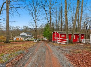 236 Kump Dr, Gore, VA 22637