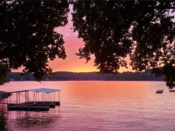 6620 Weston Point Dr APT D1, Osage Beach, MO 65065