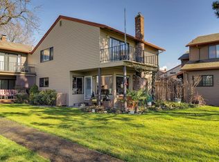 410 N Hayden Bay Dr, Portland, OR 97217