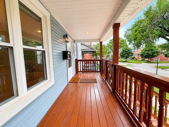 2nd image of 4857 W Berenice Ave