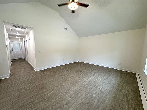 5th image of 113 Beasley Rd
