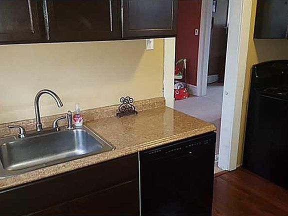 5th image of 2511 French St