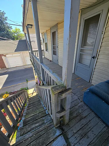 61 E Main St #4 Photo 1