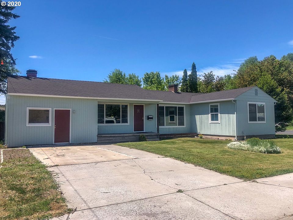 1st image of 399 NW Deer St
