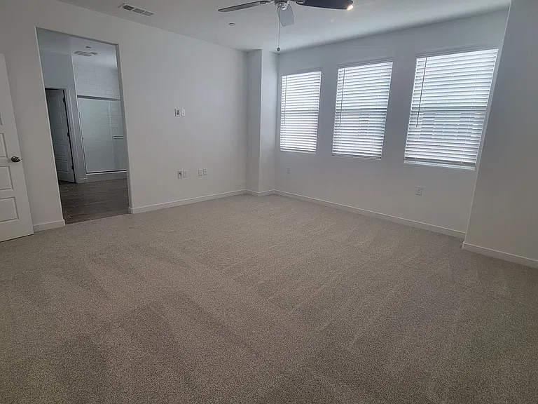 12570 Pensinger Rd — Photo 11