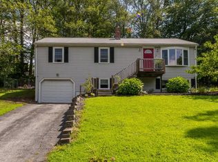 13 Richardson Rd, Hudson, MA 01749