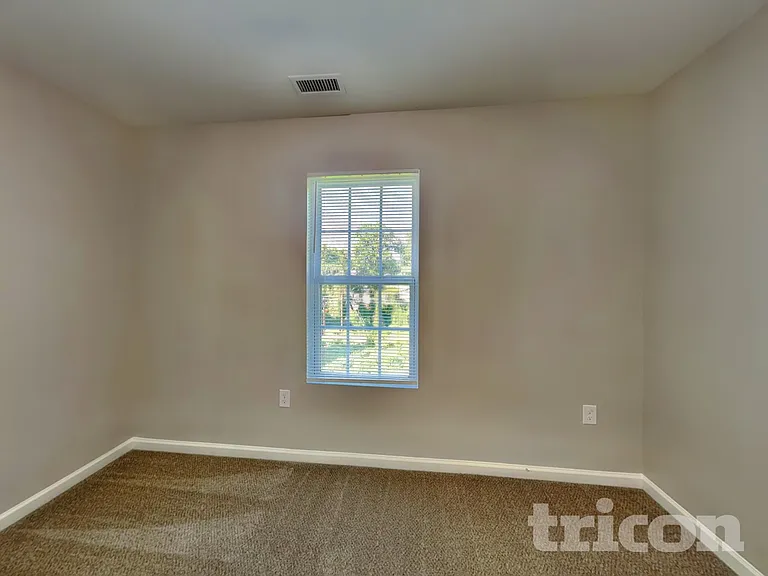 118 Lookout Point Pl — Photo 11