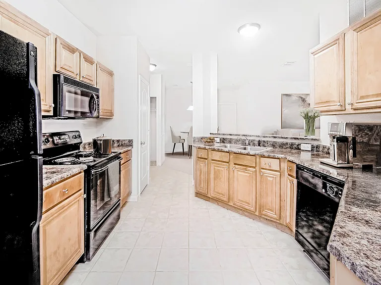 Heritage on Millenia Apartments — Photo 40