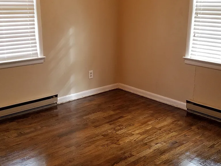 115 N Hayes Ave — Photo 4