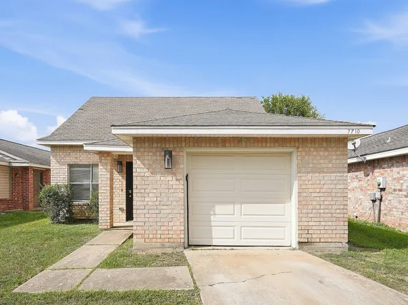 7710 Ellis Dr, Missouri City, TX 77489
