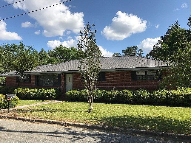 1st image of 303 Futch Ave