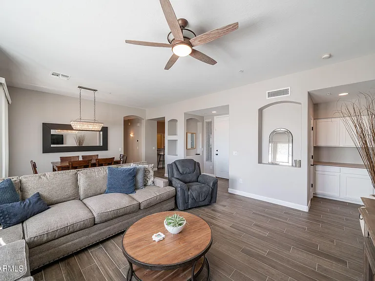 16420 N Thompson Peak Pkwy #1073 — Photo 3