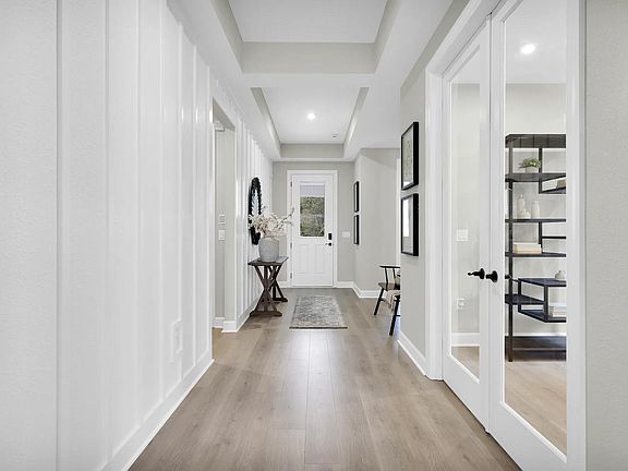 The Grayton II Foyer