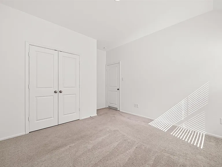22215 Scarlino Dr — Photo 22