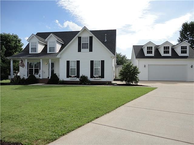1st image of 302 Kirtley Ct
