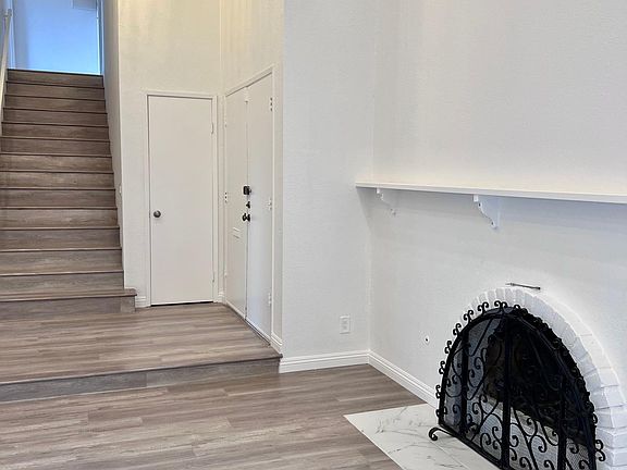 4th image of 15135 Andorra Way