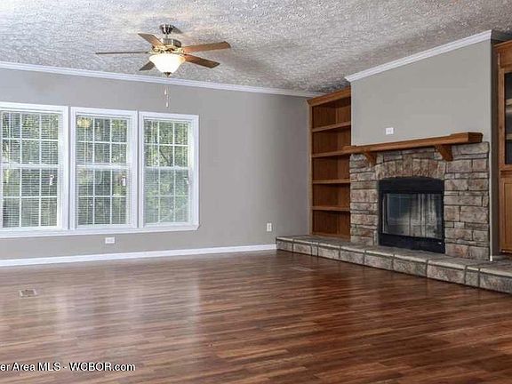 Image 2: 74084FD7-A87C-4C4B-9E50-7597D3CDBBD1