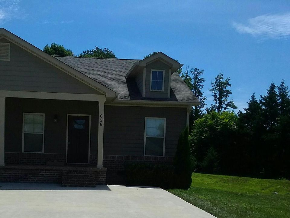 1st image of 656 Cooper Sq