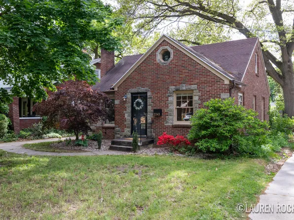2243 Eastern Ave SE, Grand Rapids, MI 49507