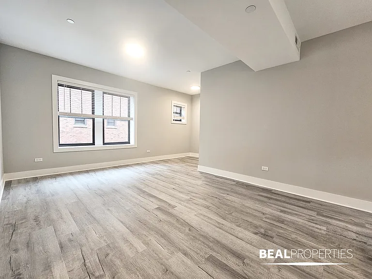 1133-1139 Oak Ave — Photo 6