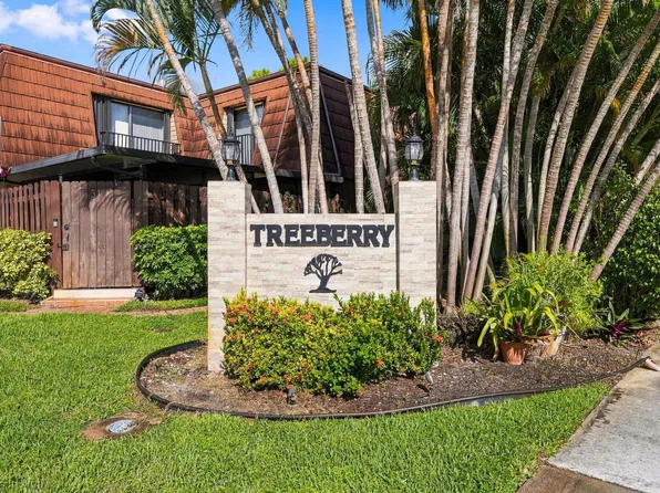 4211 Turnberry Cir APT 501, Lake Worth, FL 33467