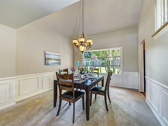 5th image of 1921 234th Ct NE