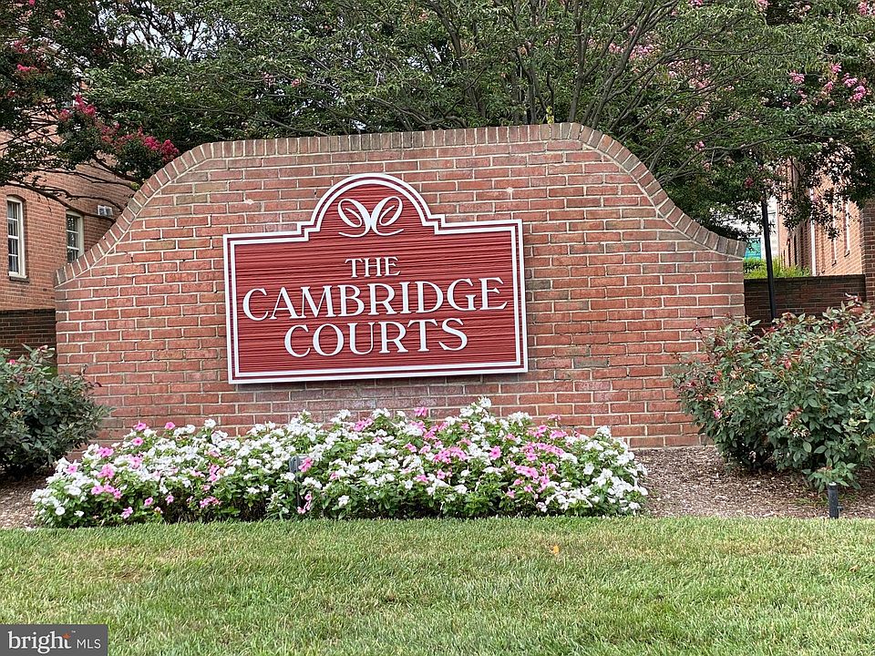 2nd image of 2513 Arlington Blvd APT 202