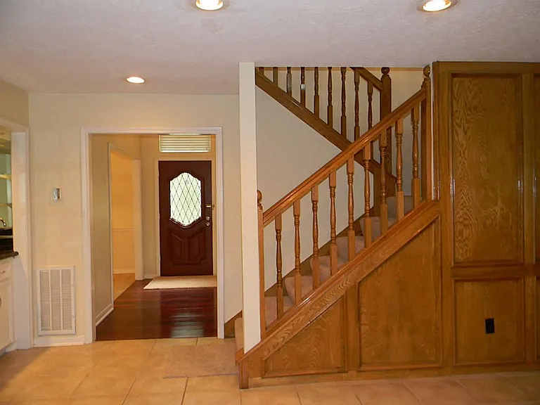 2502 Stephens Grant Dr — Photo 8