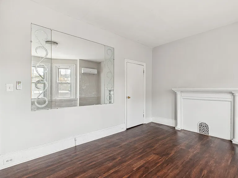 4161 Ridge Ave #2B — Photo 4