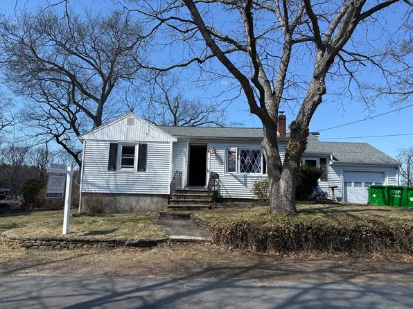 21 Spaulding St, Quincy, MA 02169