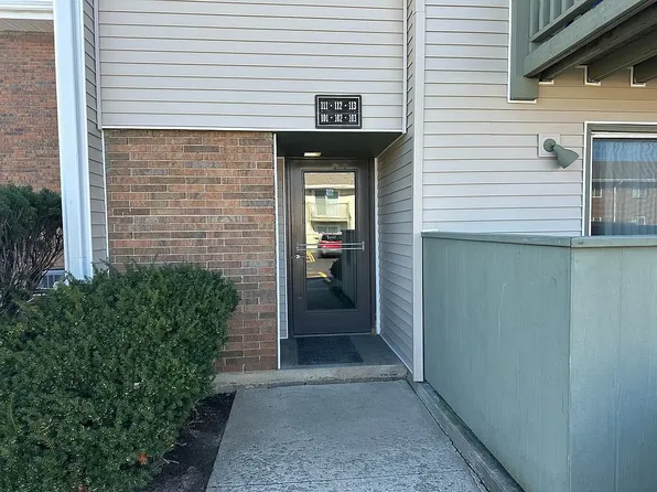 2275 N Cable Rd APT 112, Lima, OH 45807