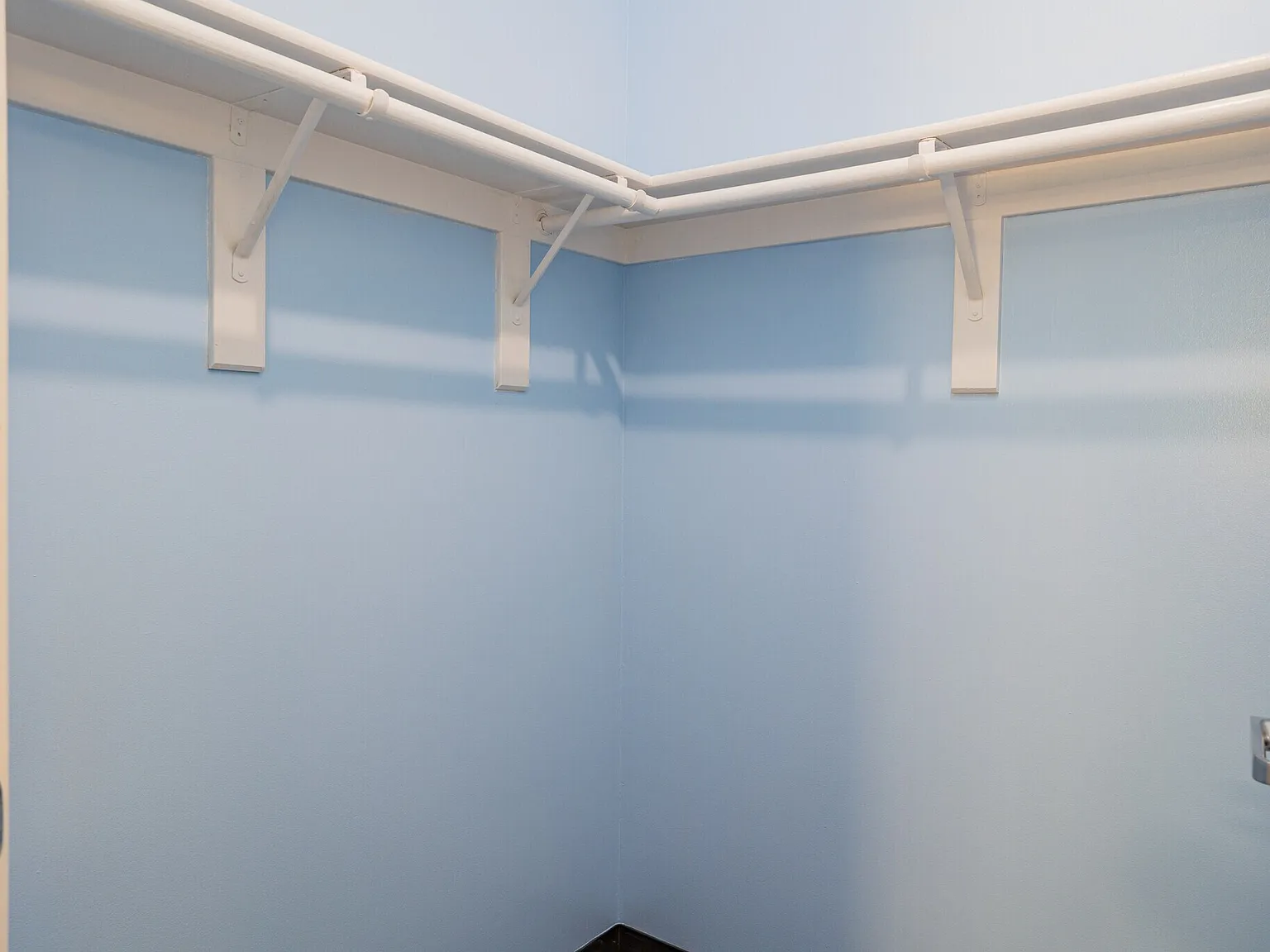 2 bed, 408 sqft, $1,695 — Photo 3
