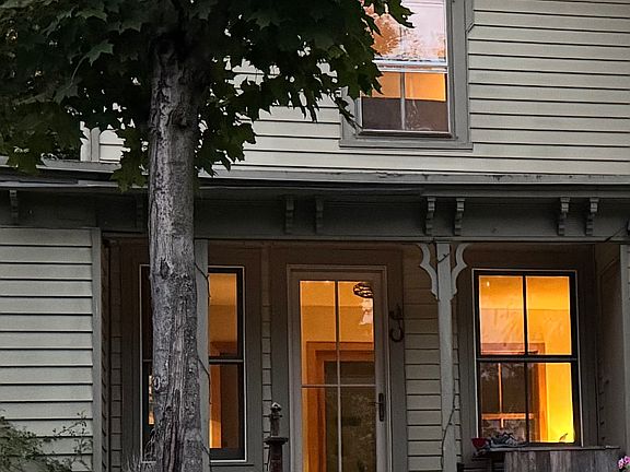 2nd image of 45 Hunns Lake Rd