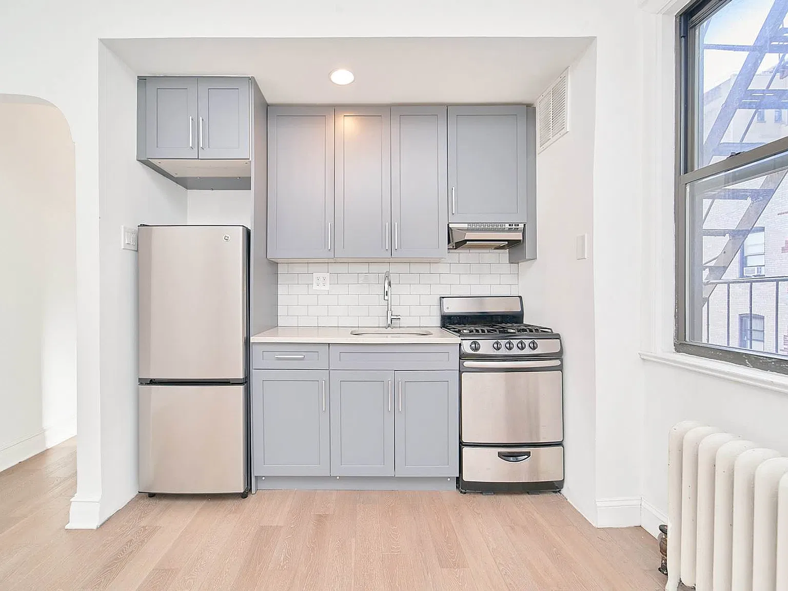 862 Union Street — Photo 1