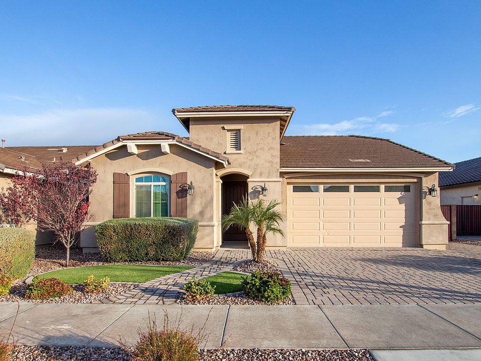 1st image of 20650 E Raven Dr