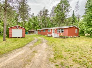 11671 N Maple Valley Rd, Roscommon, MI 48653