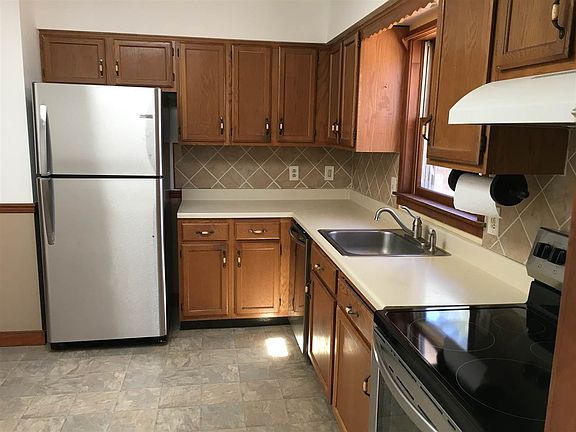 4th image of 29 Delaney Dr