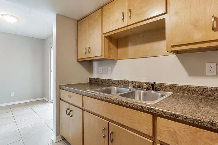 6240 Lanier Dr — Photo 16