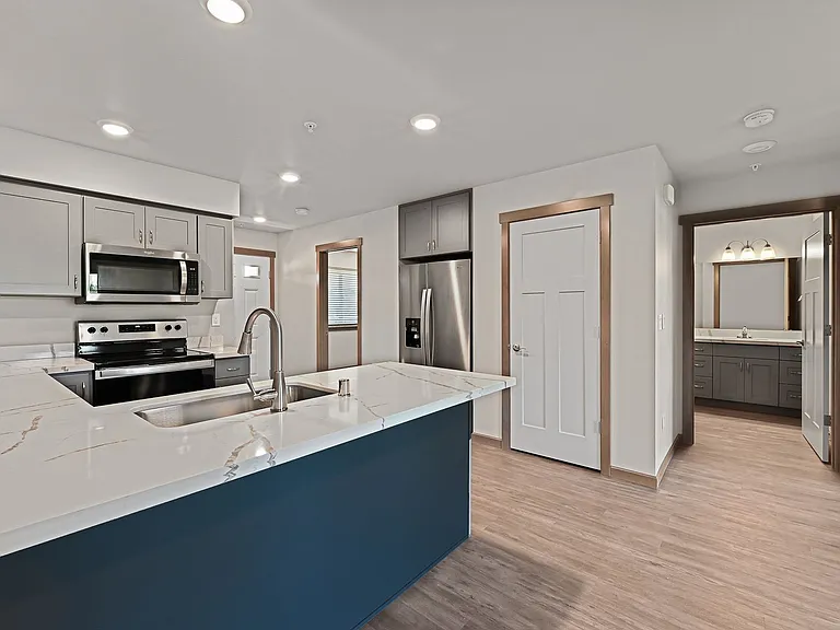 515 Telegraph Rd — Photo 17