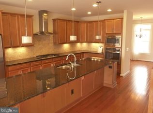 13728 Senea Dr, Gainesville, VA 20155