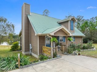 90 Maple Dr, Perkinston, MS 39573